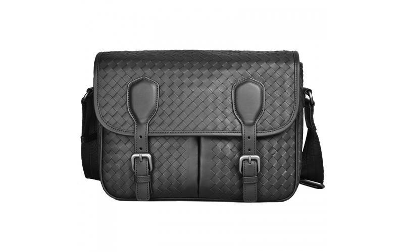 Big size messenger bags for men and women